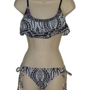 Raisins black white flounce bra bikini